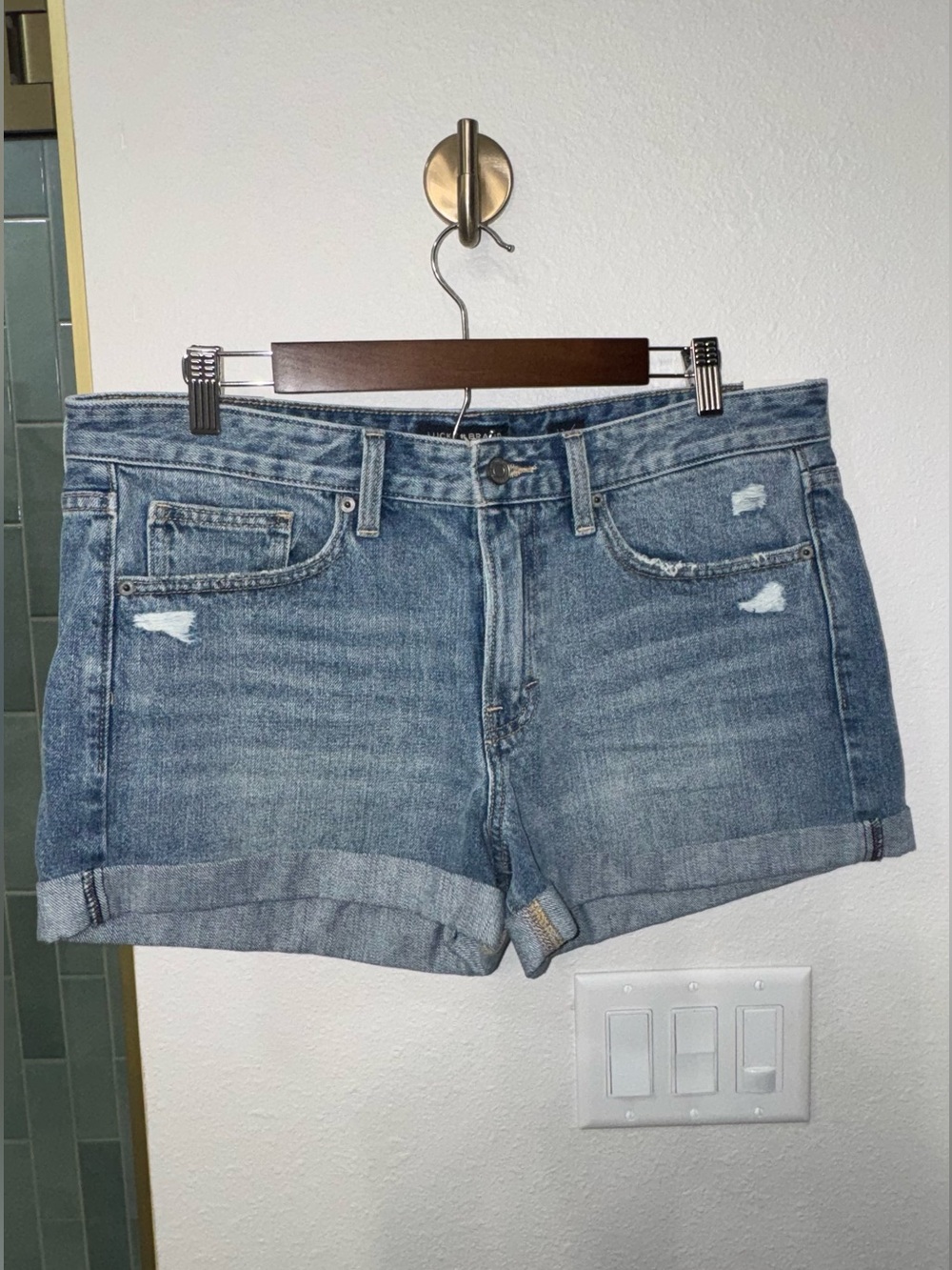 NWT Lucky Brand Boyfriend Jean Shorts | Distressed Cuffed Denim Size 12 / 31